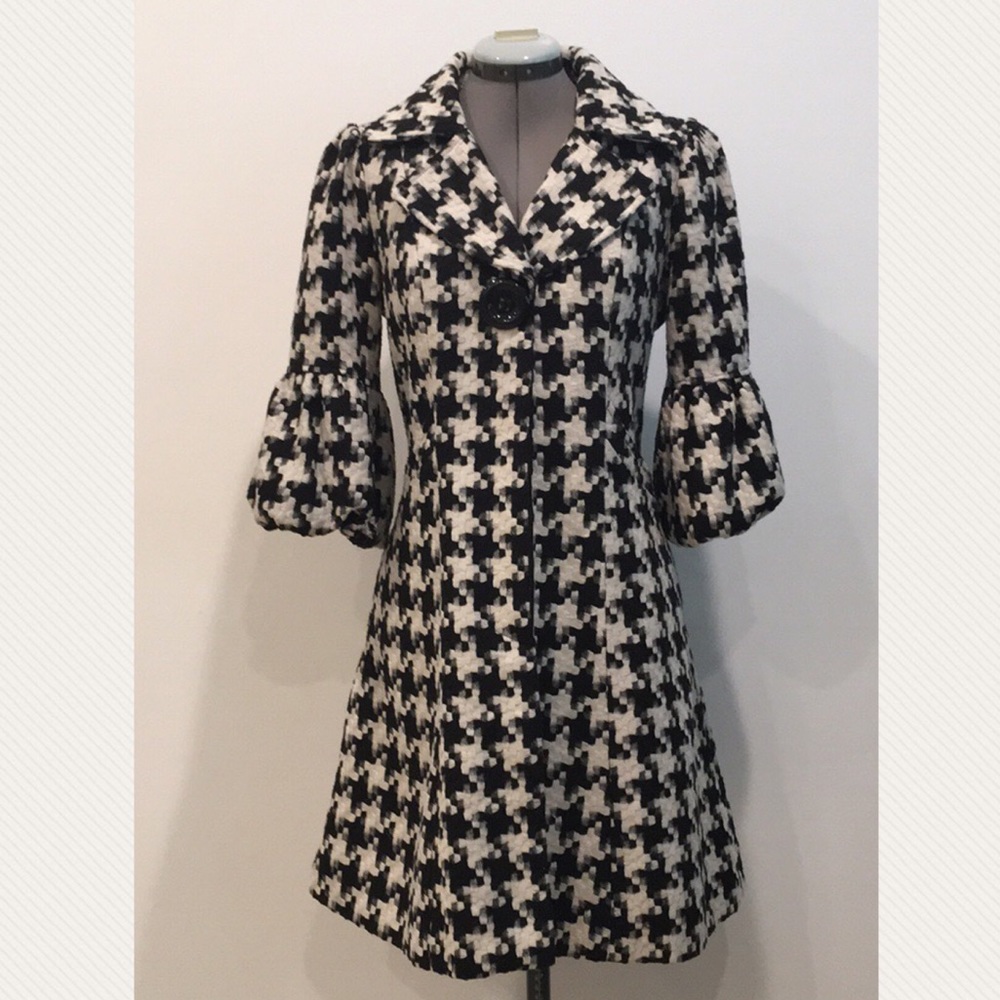 ✨ Love Stitch Large Houndstooth Coat ✨